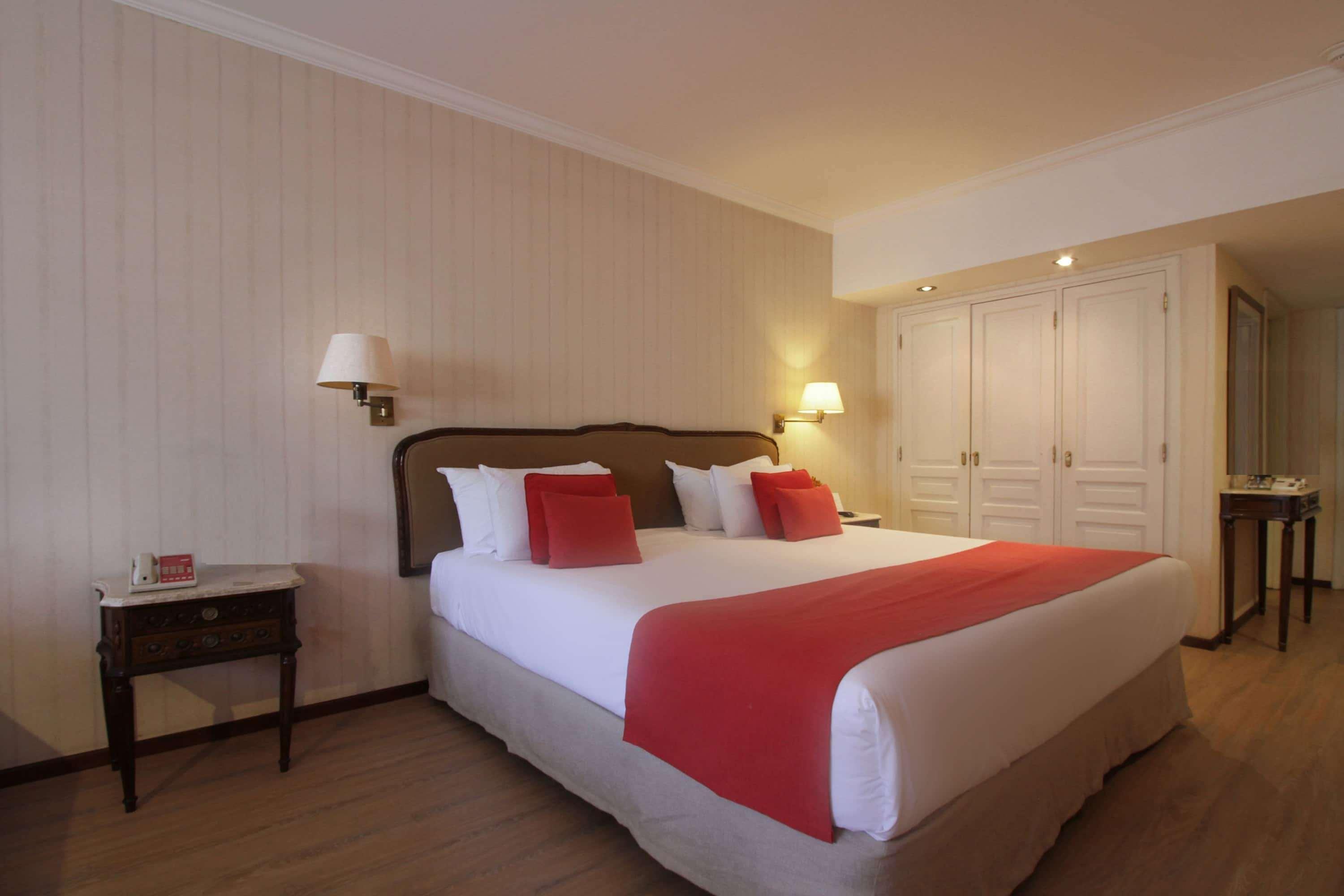 Ramada By Wyndham Buenos Aires Centro Bed & Breakfast Bagian luar foto
