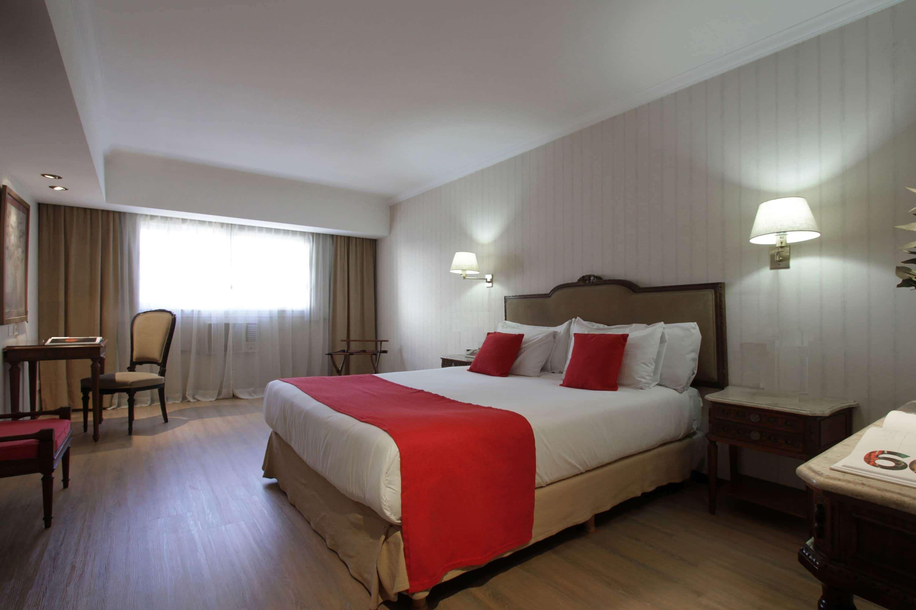 Ramada By Wyndham Buenos Aires Centro Bed & Breakfast Bagian luar foto